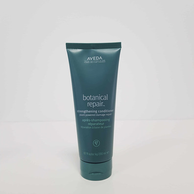 Balsamo rinforzante Aveda Botanical Repair